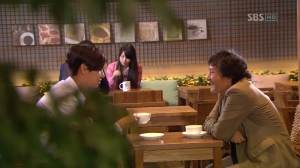 vlcsnap-2012-10-10-23h56m16s150