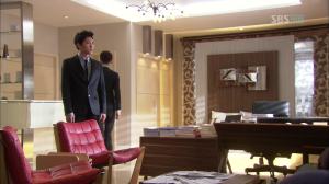 vlcsnap-2012-12-10-10h22m26s37