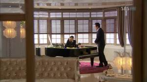 vlcsnap-2012-12-10-10h35m52s159