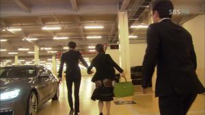 vlcsnap-2012-12-10-23h24m56s23