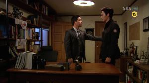 vlcsnap-2012-12-11-00h35m22s61