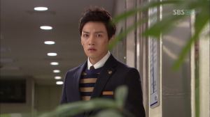 vlcsnap-2012-12-26-07h06m02s215