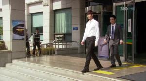 vlcsnap-2012-12-26-08h47m33s201