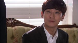 vlcsnap-2013-01-08-23h19m44s240