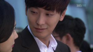 vlcsnap-2013-01-08-23h24m13s111