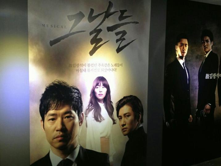 BHLF39_CEAANVBX.jpg_large