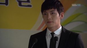 vlcsnap-2013-03-25-10h16m01s30