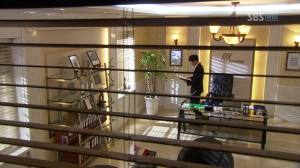 vlcsnap-2013-04-04-10h38m47s27