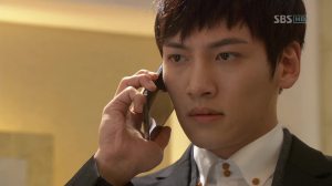 vlcsnap-2013-04-04-10h39m54s21