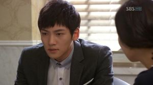 vlcsnap-2013-04-04-11h07m39s33