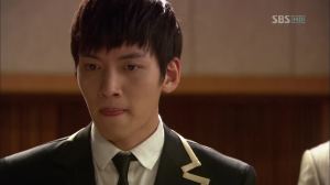 vlcsnap-2013-04-28-10h02m36s162