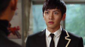 vlcsnap-2013-04-28-10h03m24s134