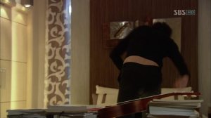 vlcsnap-2013-04-28-10h16m34s98