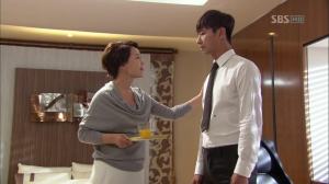 vlcsnap-2013-04-28-10h21m58s12