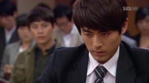 vlcsnap-2013-05-27-01h55m01s237