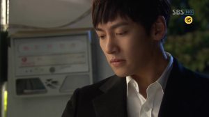 vlcsnap-2013-05-27-02h51m44s211