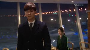 vlcsnap-2013-05-27-04h08m34s232