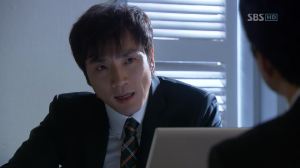 vlcsnap-2013-05-27-04h45m56s115